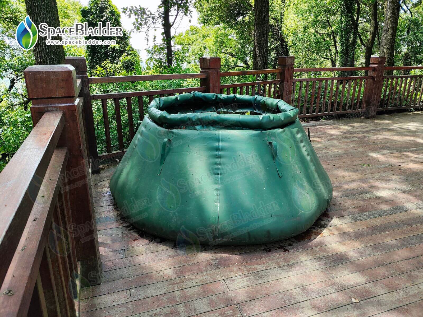 2000L Self-Supporting Open Top Onion Shape Bladder Tank For Forest Fire Fighting