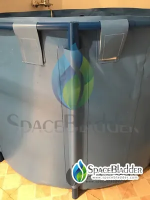 1.5m*1m 1800L Water Storage Tank - customer case image 5