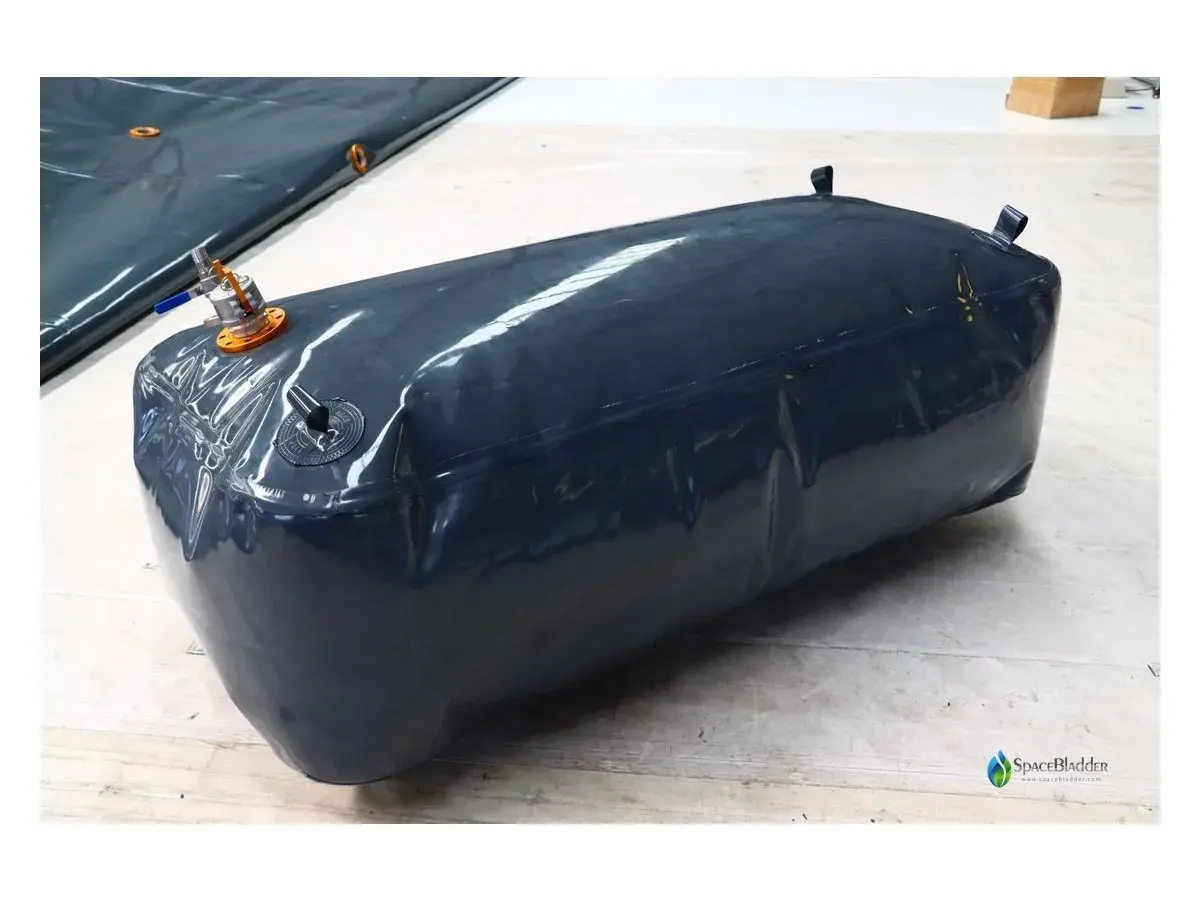 Custom Flexible Fuel Bladder Tank for Diesel and Oil Storage - Fuel Bladders product photo 3