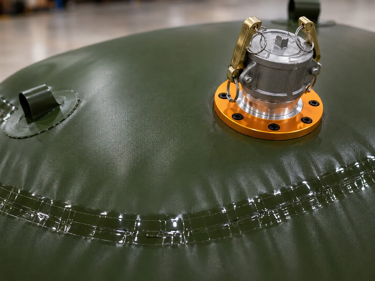 custom fuel bladder capacity dimensions filled shape